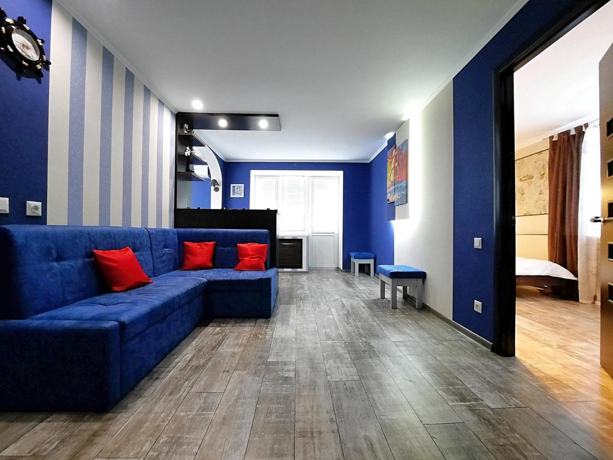 Sea Style - Сеть Апартаментов Alex Apartments Бесконтактное Заселение 24-7 Poltava Extérieur photo